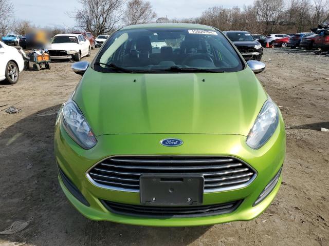 3FADP4BJ1KM157813 - 2019 FORD FIESTA SE GREEN photo 5