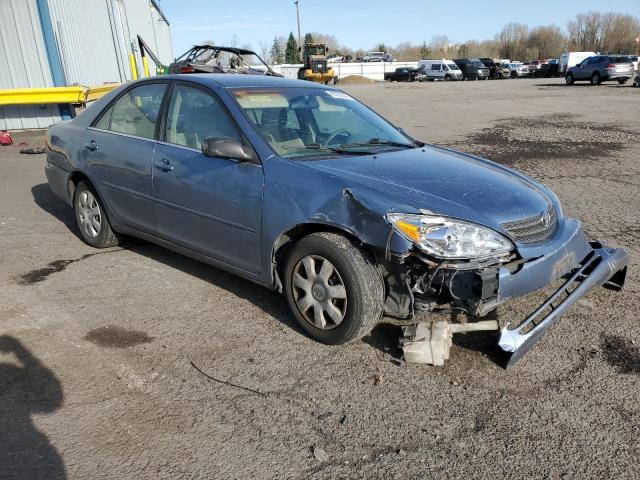 4T1BE32K93U703650 - 2003 TOYOTA CAMRY LE BLUE photo 4