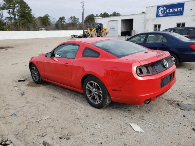 1ZVBP8AMXE5209015 - 2014 FORD MUSTANG RED photo 2