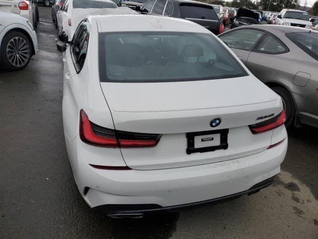 3MW5U7J09N8C39137 - 2022 BMW M340I WHITE photo 6