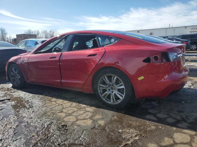 5YJSA1E27LF413383 - 2020 TESLA MODEL S RED photo 2