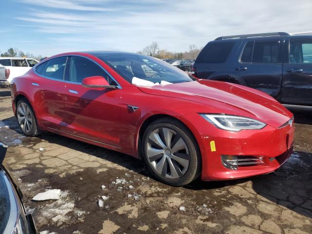 5YJSA1E27LF413383 - 2020 TESLA MODEL S RED photo 4