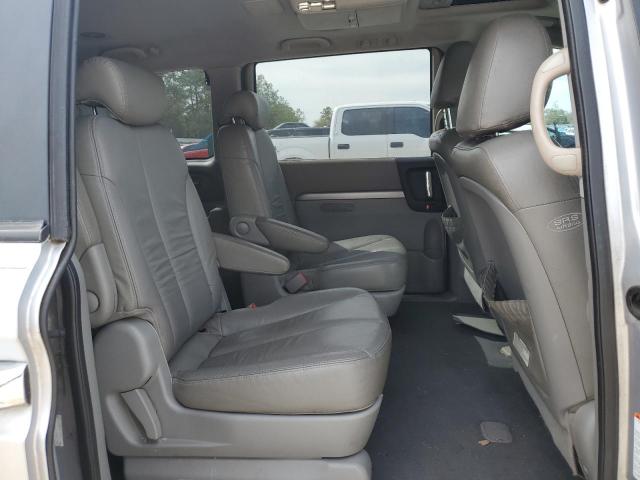 KNDMC233786046671 - 2008 HYUNDAI ENTOURAGE GLS SILVER photo 11