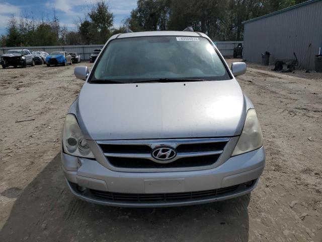 KNDMC233786046671 - 2008 HYUNDAI ENTOURAGE GLS SILVER photo 5