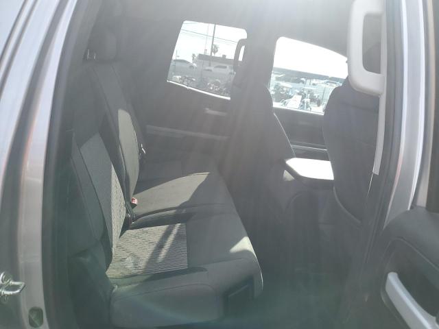 5TFTY5F18EX008543 - 2014 TOYOTA TUNDRA DOUBLE CAB SR/SR5 SILVER photo 10