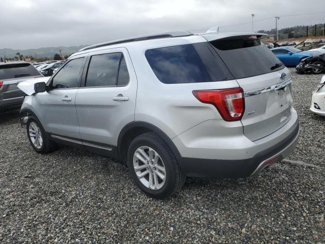 1FM5K7D81GGA44126 - 2016 FORD EXPLORER XLT SILVER photo 2