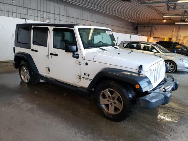 1J4GA39147L222410 - 2007 JEEP WRANGLER X WHITE photo 4