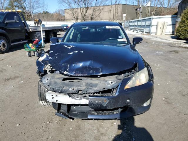 JTHCF5C27A5036552 - 2010 LEXUS IS 250 BLACK photo 5