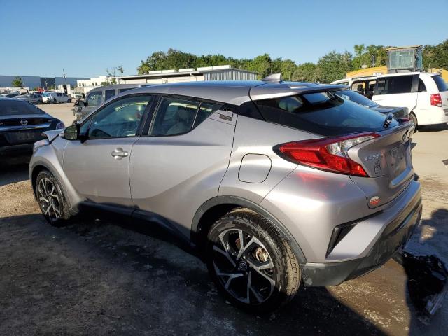 JTNKHMBXXK1048648 - 2019 TOYOTA C-HR XLE SILVER photo 2