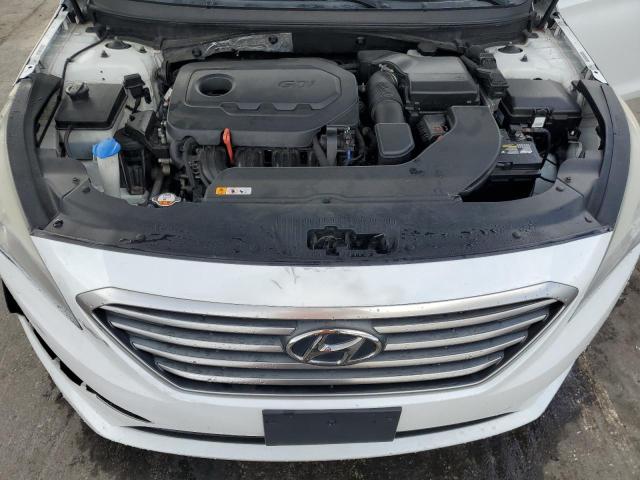 5NPE24AF6GH395051 - 2016 HYUNDAI SONATA SE WHITE photo 11