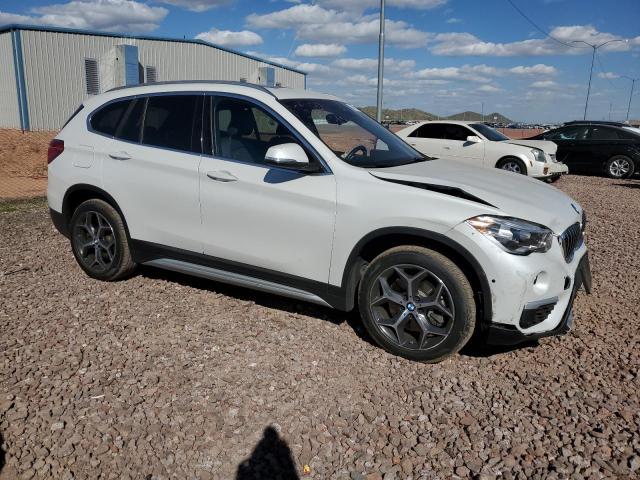 WBXHT3C38J5L28078 - 2018 BMW X1 XDRIVE28I WHITE photo 4