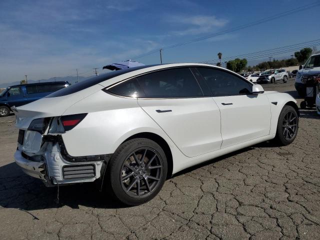 5YJ3E1EA9MF023886 - 2021 TESLA MODEL 3 WHITE photo 3