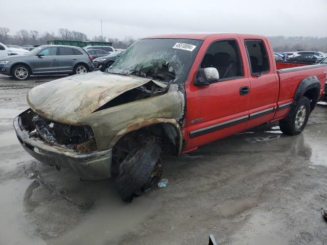 2002 CHEVROLET SILVERADO K1500, 