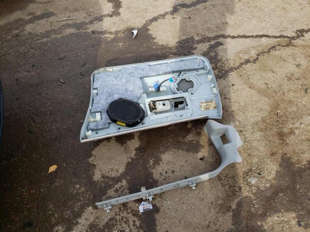 1LNHM81W94Y631289 - 2004 LINCOLN TOWN CAR EXECUTIVE BLUE photo 12