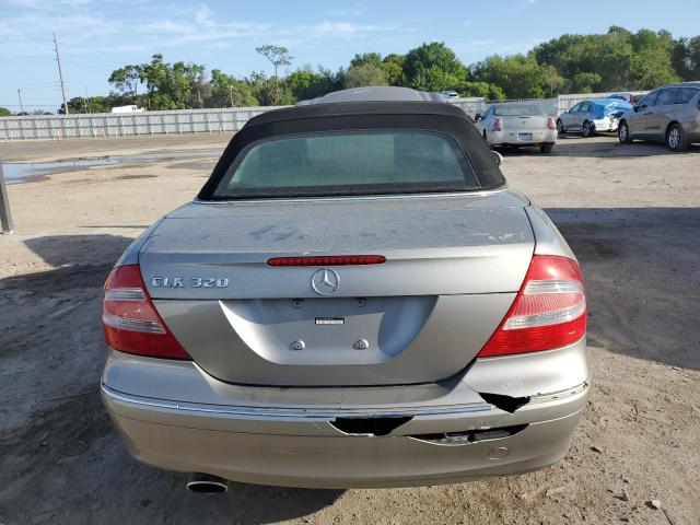 WDBTK65J35F124147 - 2005 MERCEDES-BENZ CLK 320 SILVER photo 6