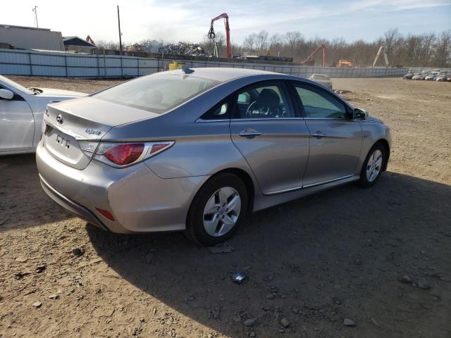 KMHEC4A48BA005106 - 2011 HYUNDAI SONATA HYBRID SILVER photo 3