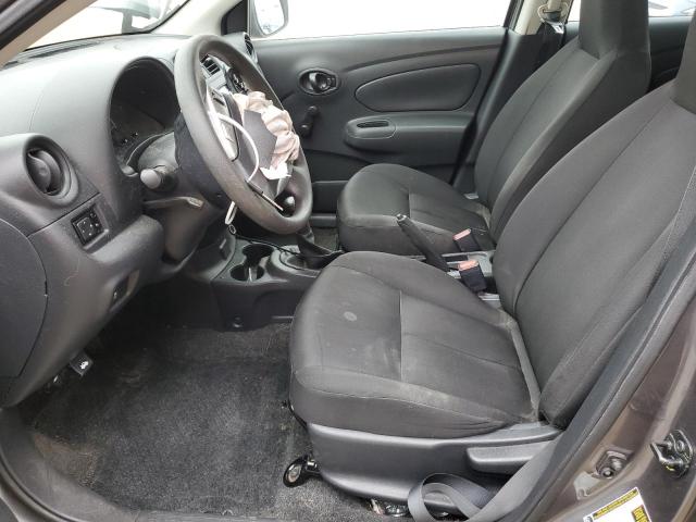 3N1CN7AP7HL906912 - 2017 NISSAN VERSA S GRAY photo 7