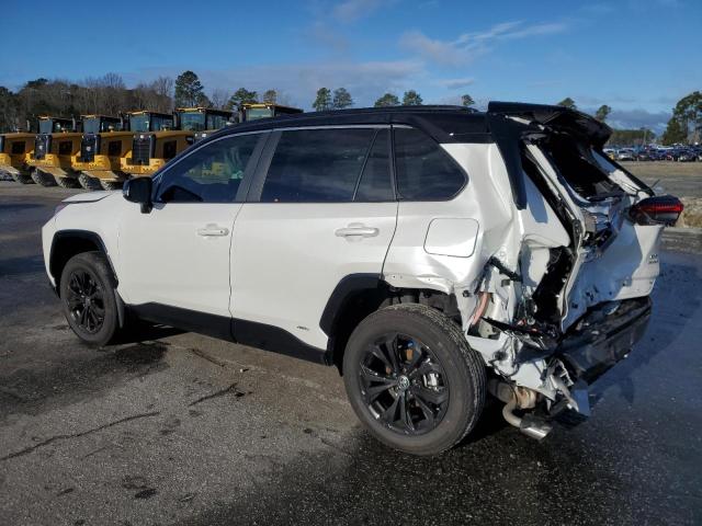 2T3E6RFV8RW046938 - 2024 TOYOTA RAV4 XSE WHITE photo 2