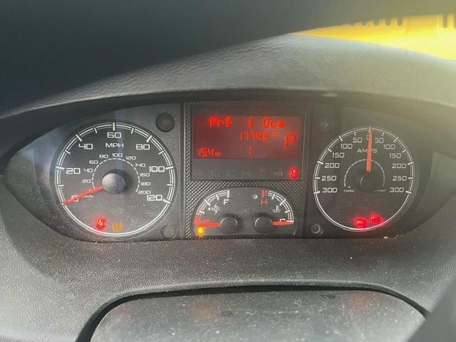 3C6URVJG3GE108086 - 2016 RAM PROMASTER 3500 HIGH ყვითელი ფოტო 8