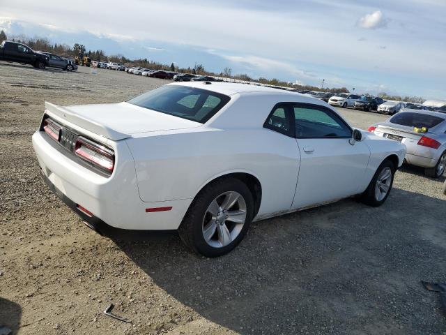 2C3CDZAG8LH230407 - 2020 DODGE CHALLENGER SXT WHITE photo 3