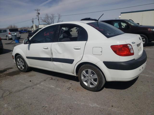 KNADE223896472394 - 2009 KIA RIO BASE WHITE photo 2