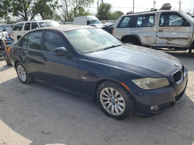 WBAPH77599NM28213 - 2009 BMW 328 I BLUE photo 4