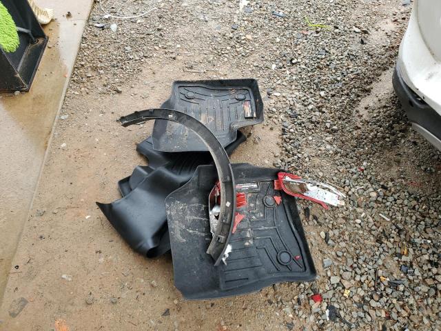 5LMCJ3C99HUL56885 - 2017 LINCOLN MKC RESERVE WHITE photo 13