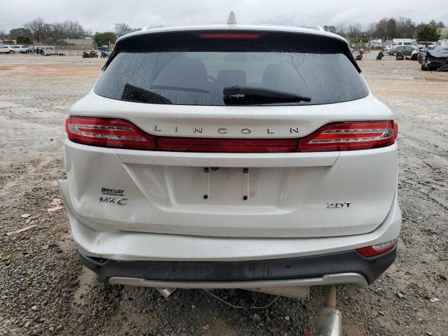 5LMCJ3C99HUL56885 - 2017 LINCOLN MKC RESERVE WHITE photo 6