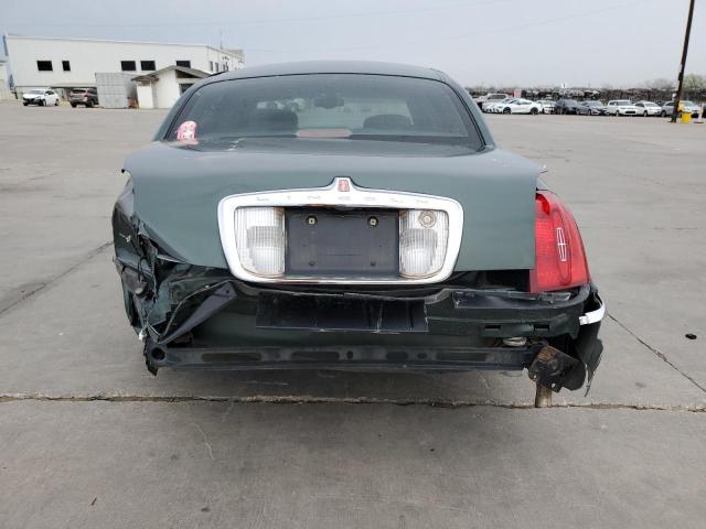 1LNHM81W61Y712438 - 2001 LINCOLN TOWN CAR EXECUTIVE GREEN photo 6