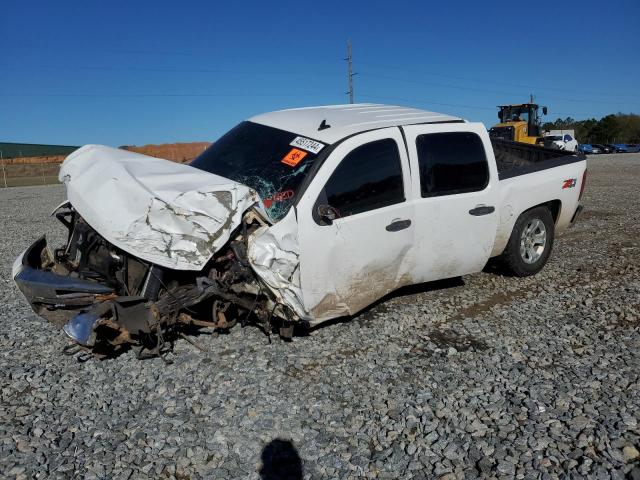 3GCPKSE33BG140016 - 2011 CHEVROLET SILVERADO K1500 LT WHITE photo 1