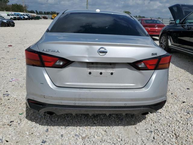 1N4BL4CV2LC208632 - 2020 NISSAN ALTIMA SR WHITE photo 6