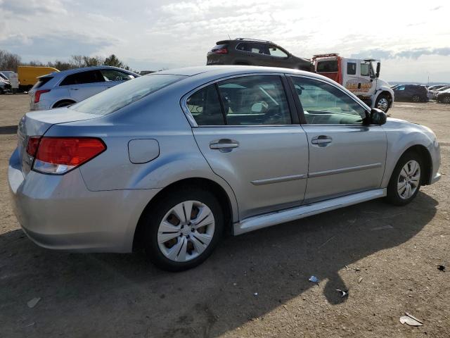 4S3BMBA61D3009788 - 2013 SUBARU LEGACY 2.5I SILVER photo 3