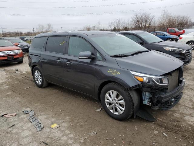 KNDMB5C14J6390824 - 2018 KIA SEDONA LX GRAY photo 4