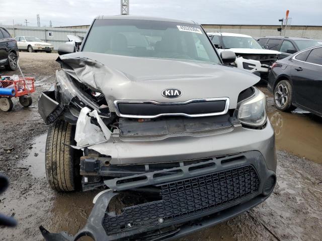 KNDJN2A23G7361595 - 2016 KIA SOUL SILVER photo 5