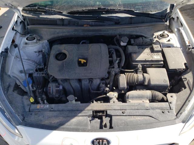 3KPF24AD3ME297727 - 2021 KIA FORTE FE WHITE photo 11