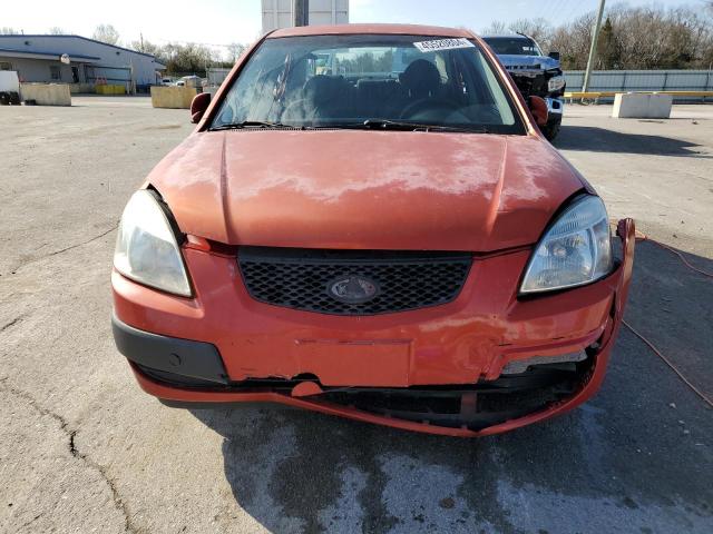 KNADE123266156267 - 2006 KIA RIO RED photo 5