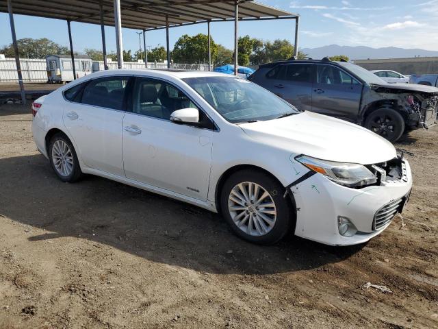 4T1BD1EB0EU031340 - 2014 TOYOTA AVALON HYBRID WHITE photo 4