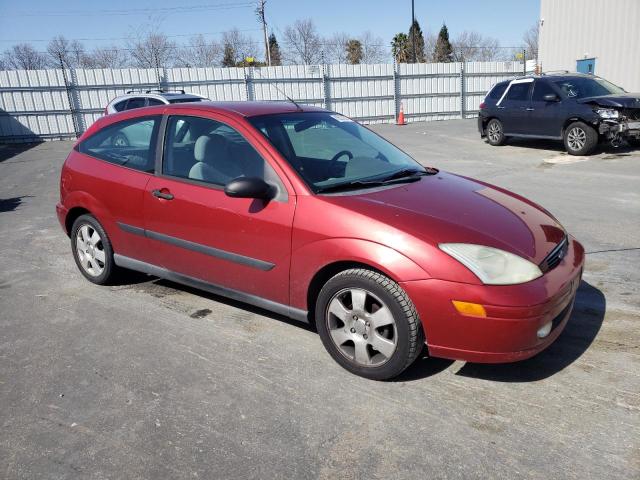 3FAFP313X2R239841 - 2002 FORD FOCUS ZX3 MAROON photo 4