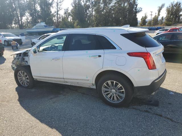 1GYKNCRS5KZ169911 - 2019 CADILLAC XT5 LUXURY WHITE photo 2