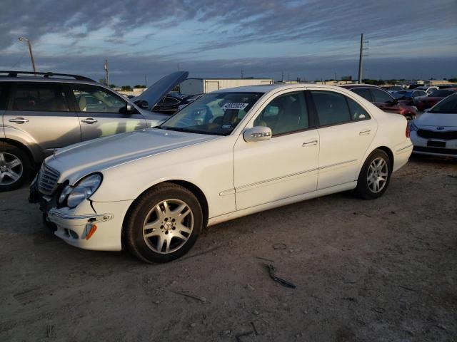 WDBUF26J96A864946 - 2006 MERCEDES-BENZ E 320 CDI WHITE photo 1