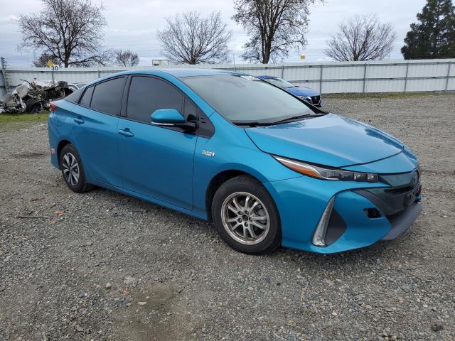 JTDKARFP7H3032274 - 2017 TOYOTA PRIUS PRIM BLUE photo 4