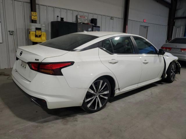 1N4BL4CV8KC166014 - 2019 NISSAN ALTIMA SR WHITE photo 3