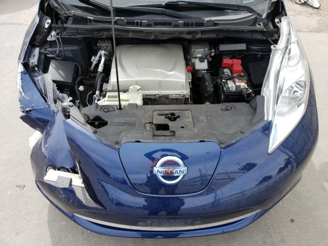 1N4BZ0CP0GC315242 - 2016 NISSAN LEAF SV BLUE photo 11