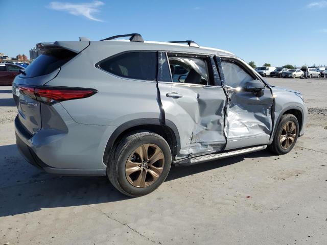 5TDAARAH7NS511364 - 2022 TOYOTA HIGHLANDER HYBRID XLE GRAY photo 3