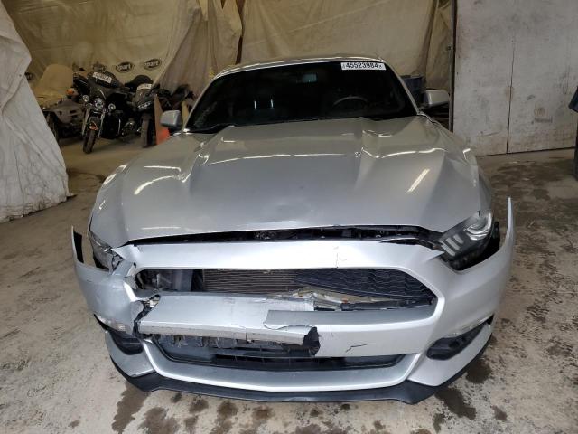1FA6P8AM6F5429425 - 2015 FORD MUSTANG SILVER photo 5