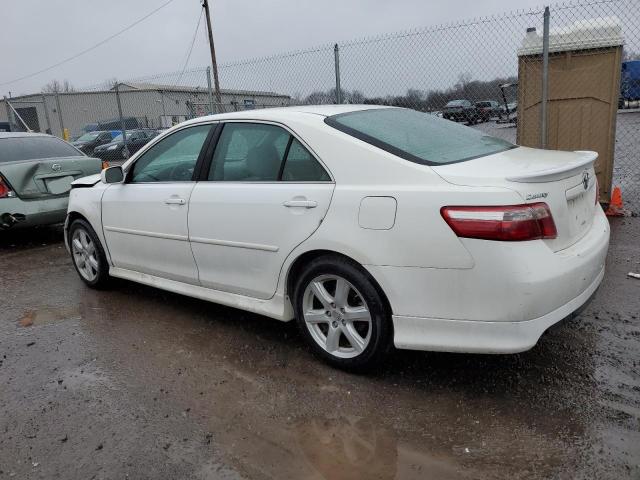 4T1BK46K67U519698 - 2007 TOYOTA CAMRY LE WHITE photo 2