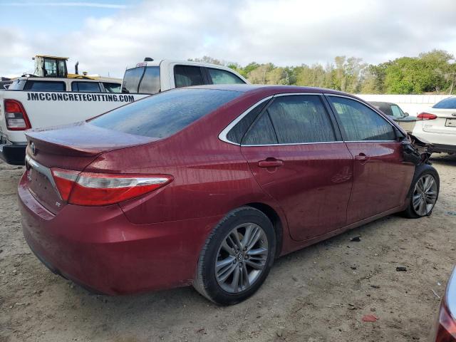 4T1BF1FK4HU771597 - 2017 TOYOTA CAMRY LE RED photo 3