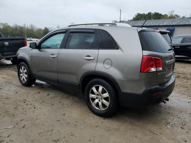 5XYKT4A26DG419283 - 2013 KIA SORENTO LX GRAY photo 2