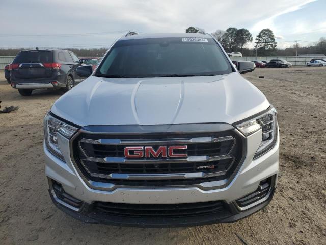 3GKALYEV6NL226847 - 2022 GMC TERRAIN AT4 SILVER photo 5