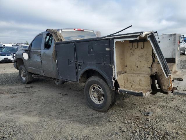 1GCHK29K48E212251 - 2008 CHEVROLET SILVERADO K2500 HEAVY DUTY GRAY photo 2